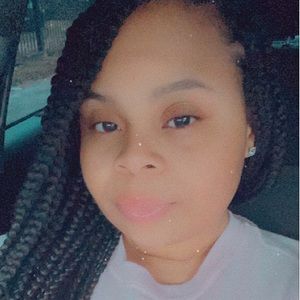 Meet your Posher, Jazmine